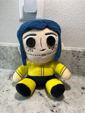 Kid robot Coraline Button Eyes Laika Plush